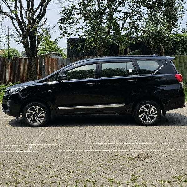 TOYOTA INNOVA G MATIC BENSIN 2021 - Gambar 3