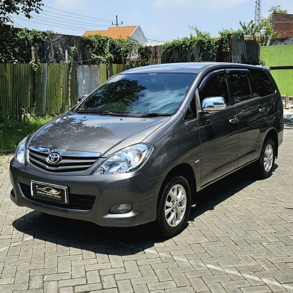 TOYOTA INNOVA G MATIC BENSIN 2009
