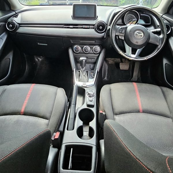 MAZDA 2 SKYACTIV MATIC 2014 - Gambar 5