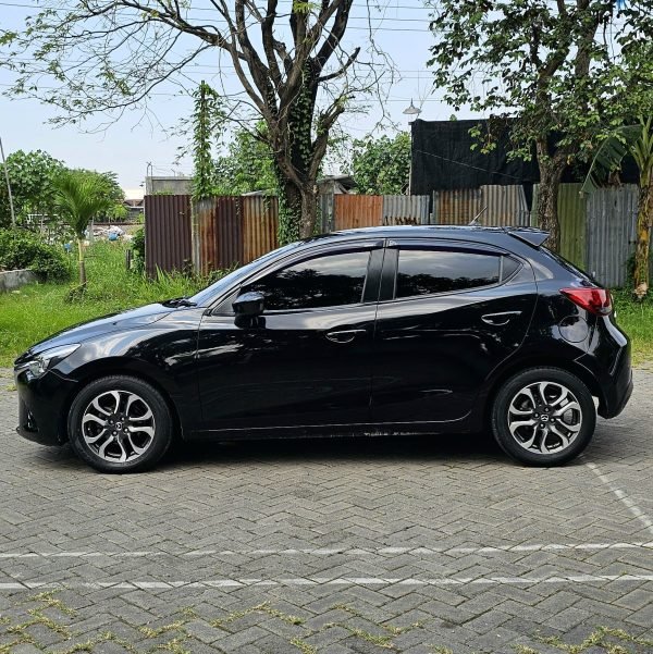 MAZDA 2 SKYACTIV MATIC 2014 - Gambar 3