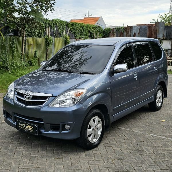 TOYOTA AVANZA G MANUAL 2011
