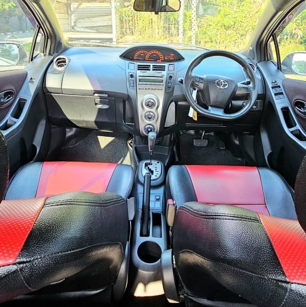 TOYOTA YARIS TRD LIMITED MATIC 2012 - Gambar 5