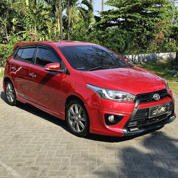 TOYOTA YARIS TRD MANUAL 2016