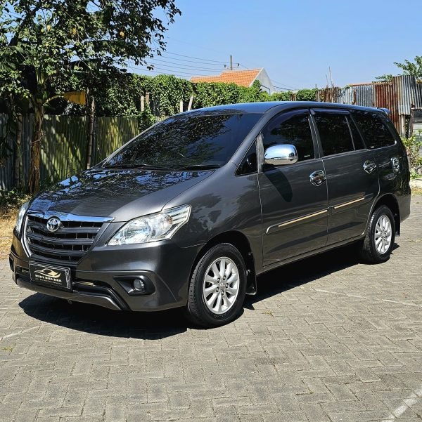 TOYOTA INNOVA E MANUAL 2.5 DIESEL 2015